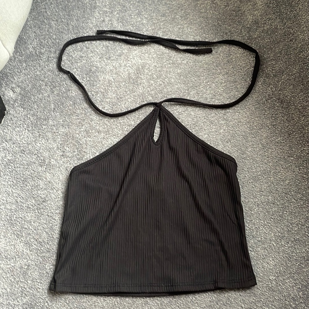 Gaze Neck Tie Crop Top, Black, size: XS